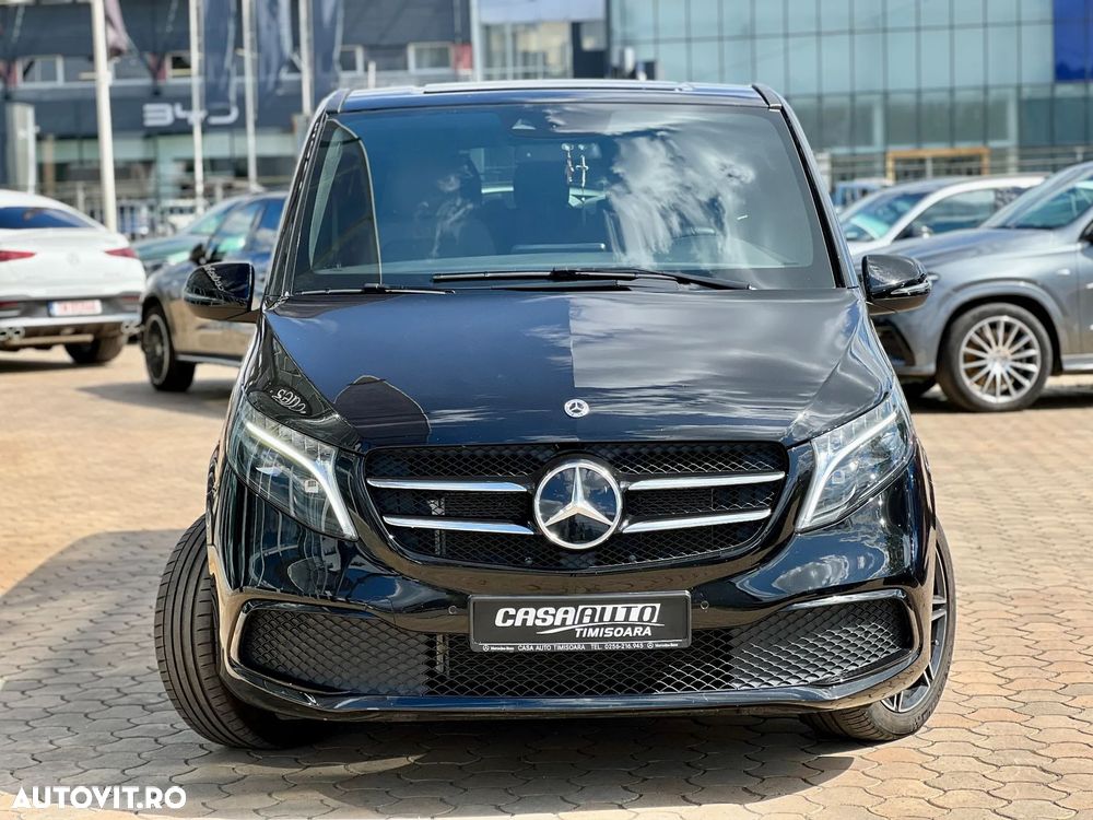 Mercedes-Benz V - 8