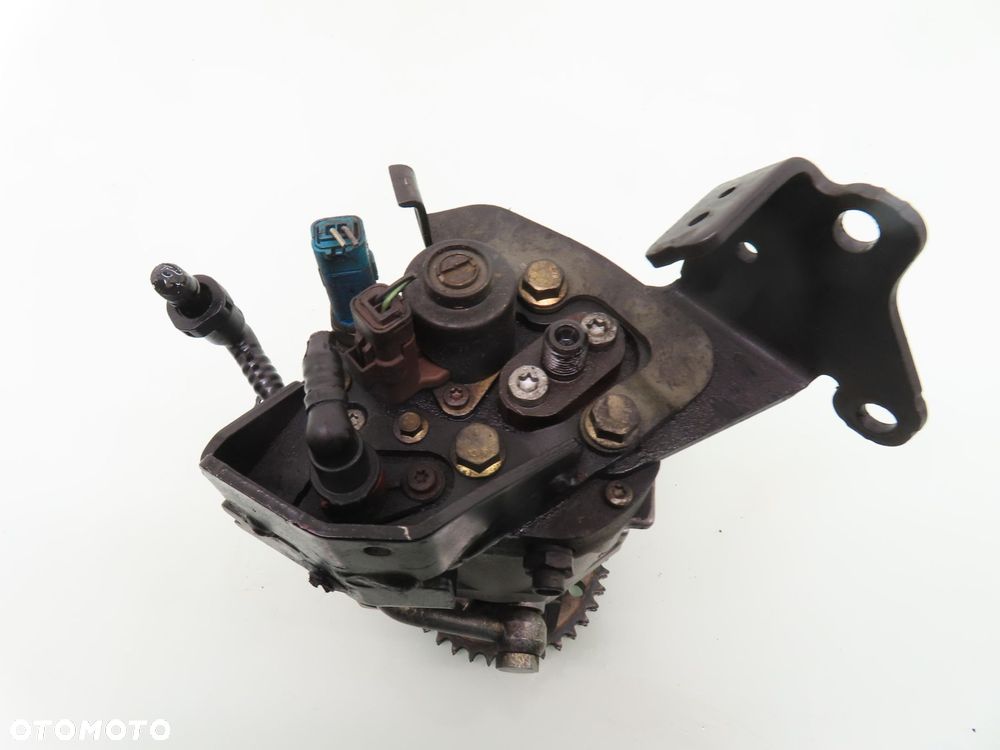 POMPA WTRYSKOWA FORD MONDEO III 2.0 16V TDCi 3S7Q9B395AA R9044Z100A - 3