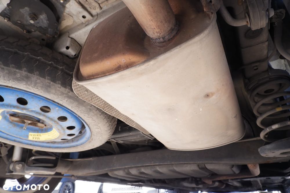 Kia Carens 1.6 GDI L EU6 - 39