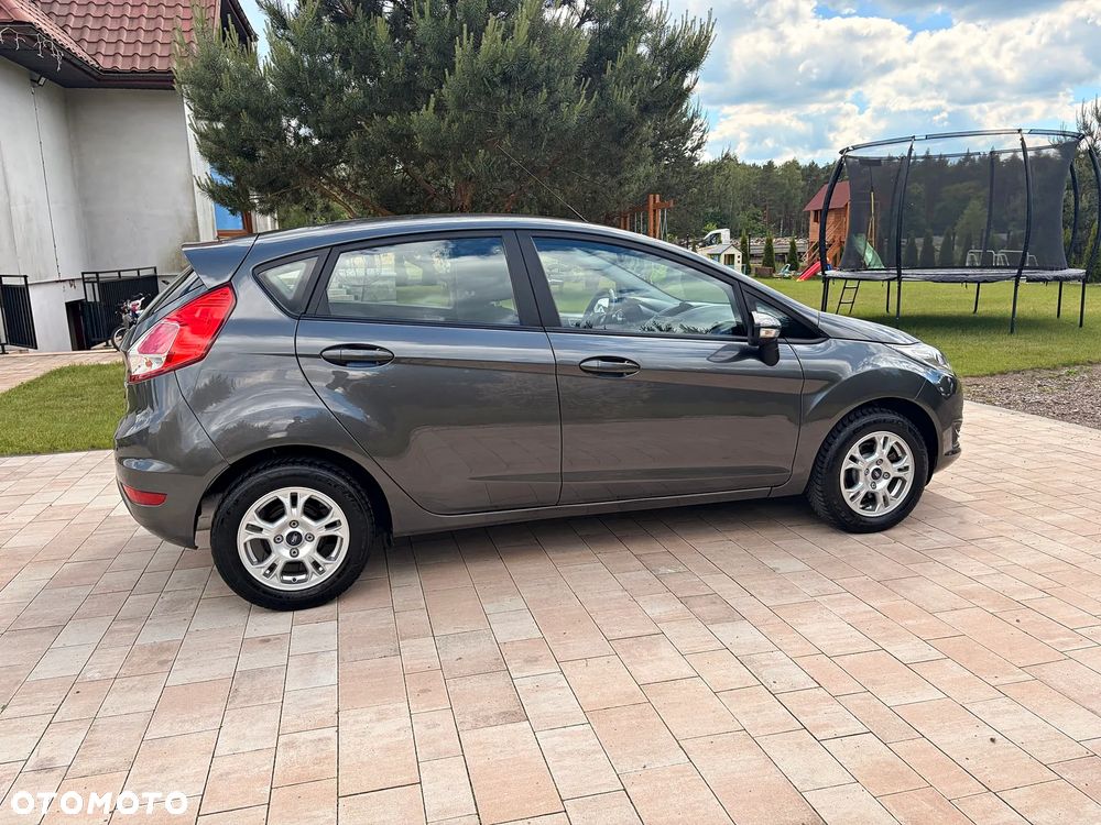 Ford Fiesta 1.25 Champions Edition - 20