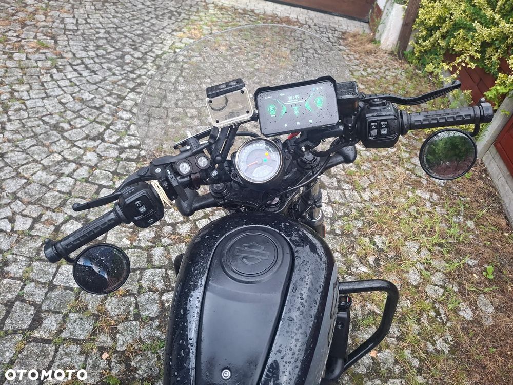 Harley-Davidson Sportster Nightster 975 - 2