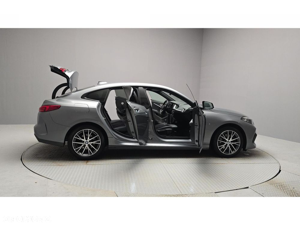 BMW Seria 2 218i M Sport - 13