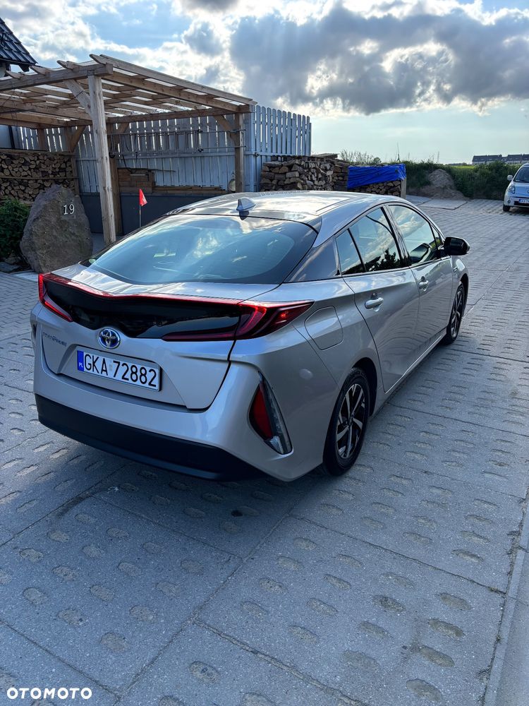 Toyota Prius 1.8 Hybrid Prestige - 16