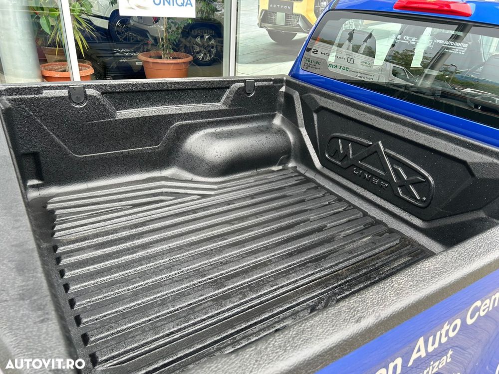 Isuzu D-Max 1.9 DSL 4x4 Double Cab AT Executive - 8