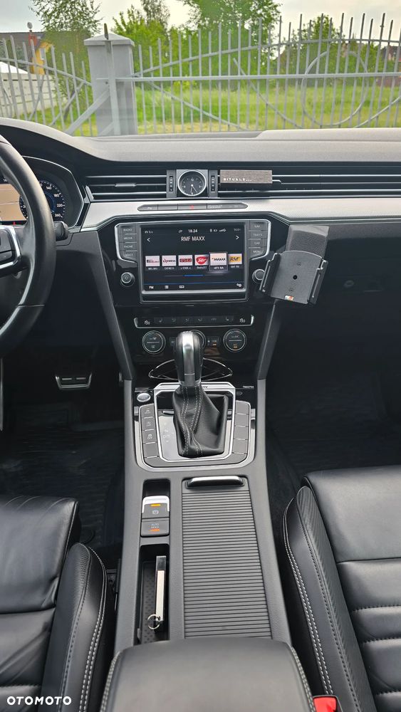 Volkswagen Passat - 6
