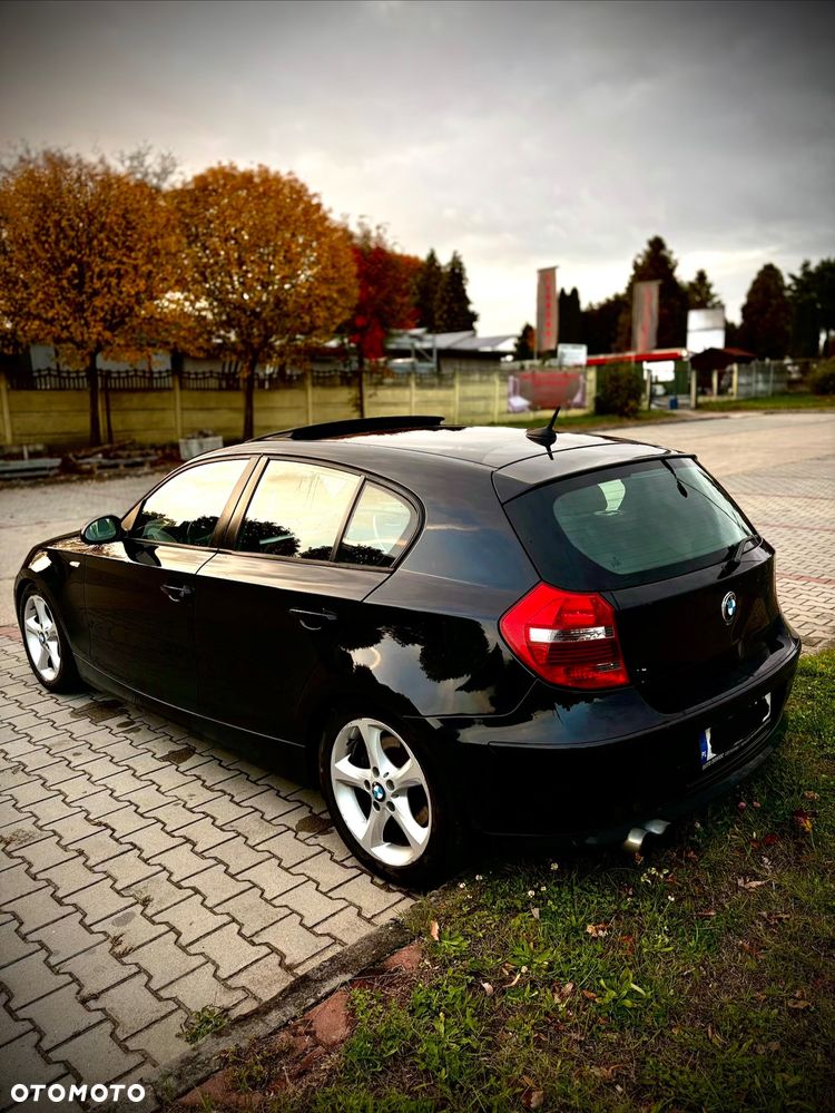 BMW Seria 1 118d DPF - 5