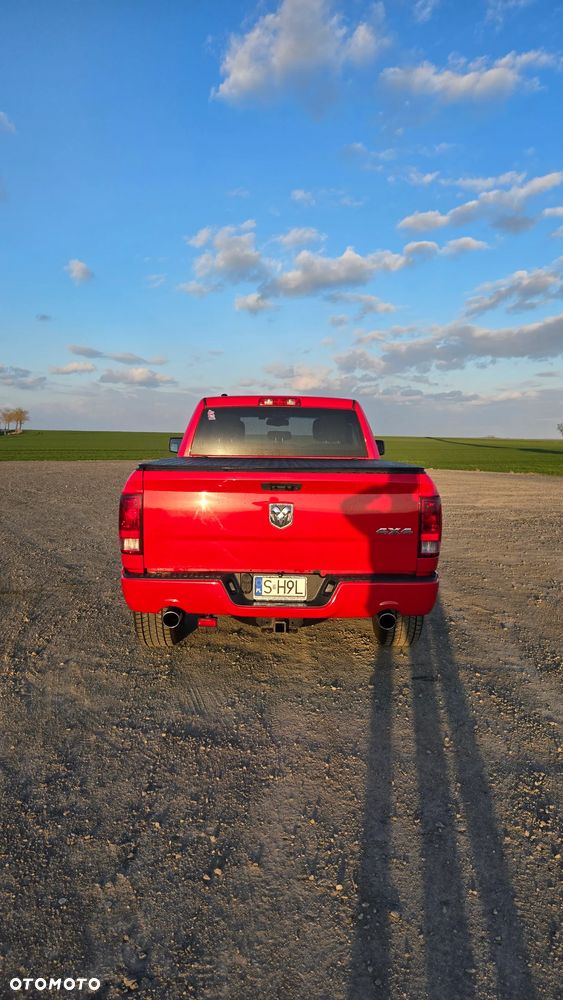 Dodge RAM 5.7 4x4 - 5