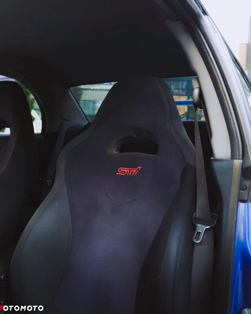 Subaru Impreza - 14