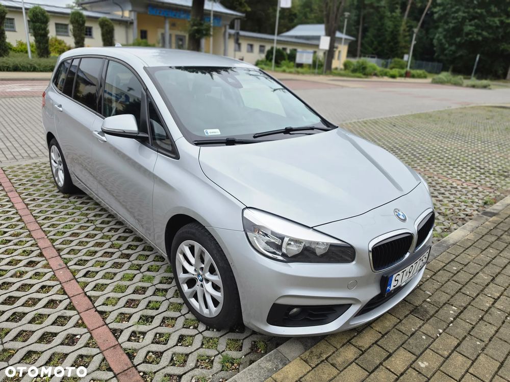 BMW Seria 2 218d Advantage - 24