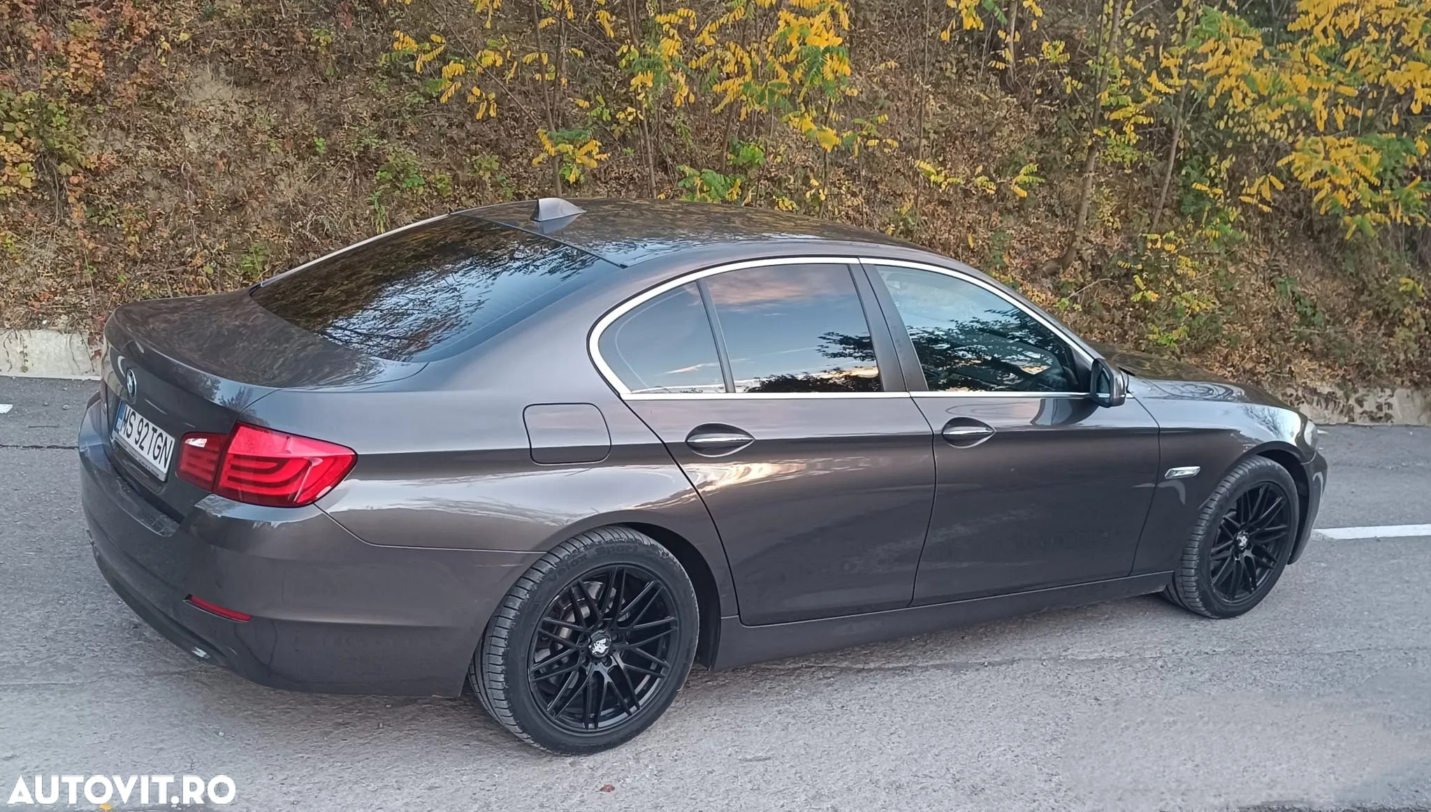 BMW Seria 5 525d xDrive - 3