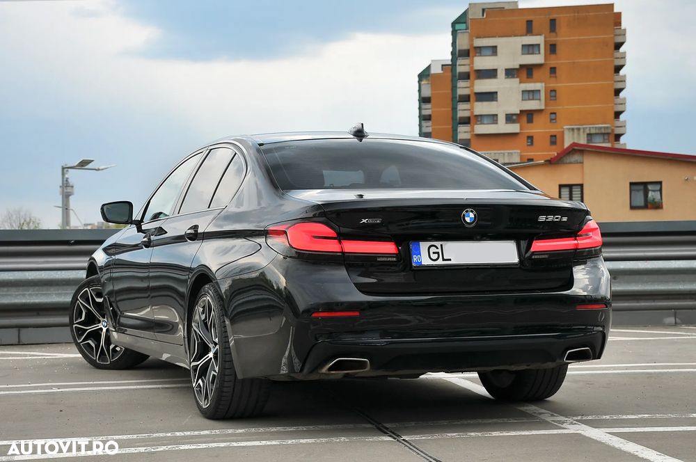 BMW Seria 5 530e xDrive AT PHEV - 11