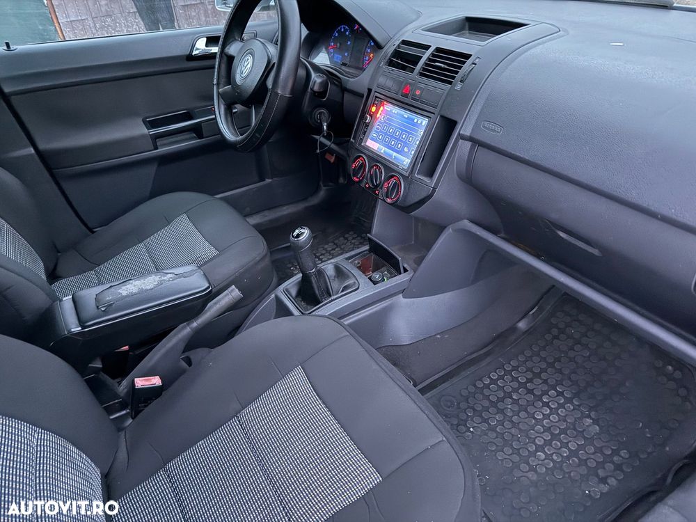 Volkswagen Polo 1.4 Comfortline - 5