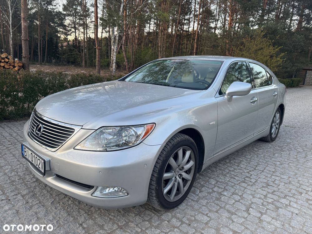 Lexus LS 460 Elite AWD - 1