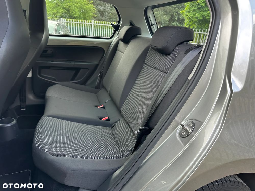 Volkswagen up! 1.0 Take - 6