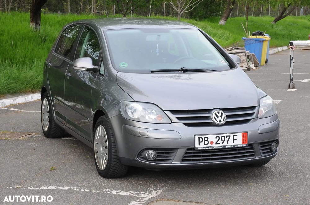 Volkswagen Golf Plus 1.6 FSI Comfortline - 2