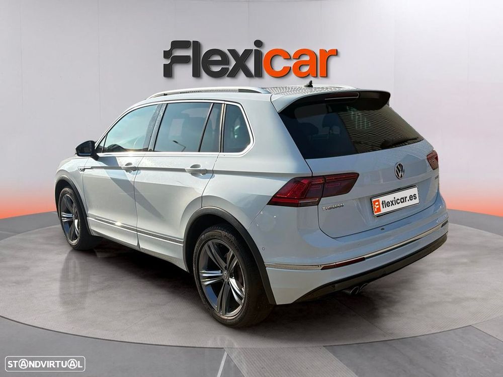 VW Tiguan 2.0 TDI R-Line DSG - 11