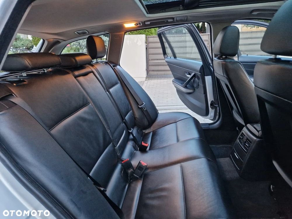 BMW Seria 3 320d - 13
