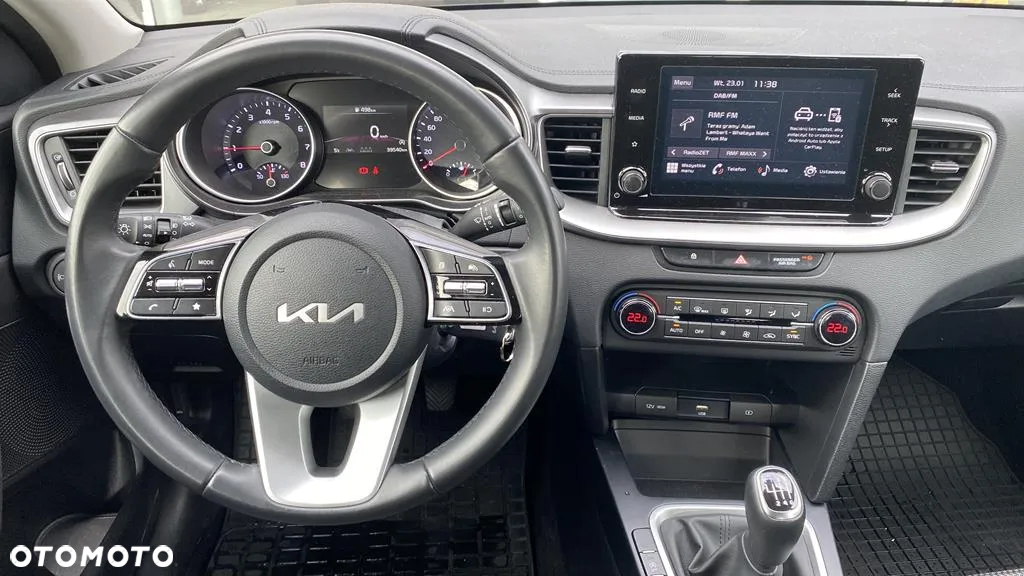 Kia Ceed 1.5 T-GDI M - 13
