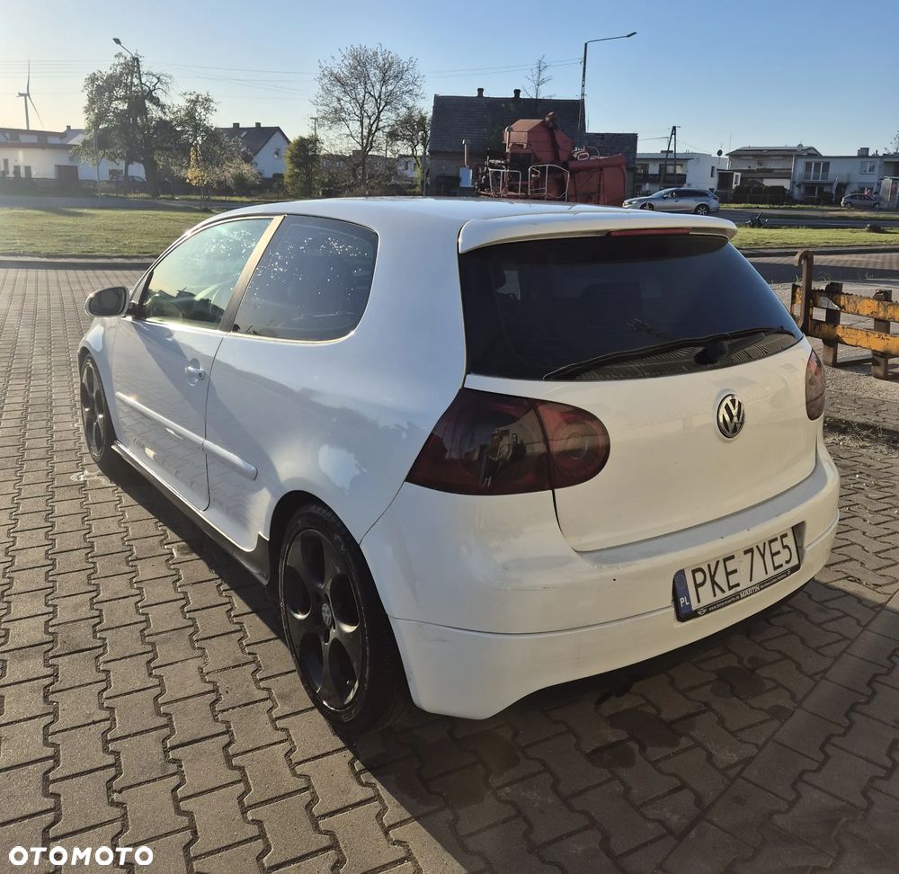 Volkswagen Golf 1.9 TDI DPF Comfortline - 5