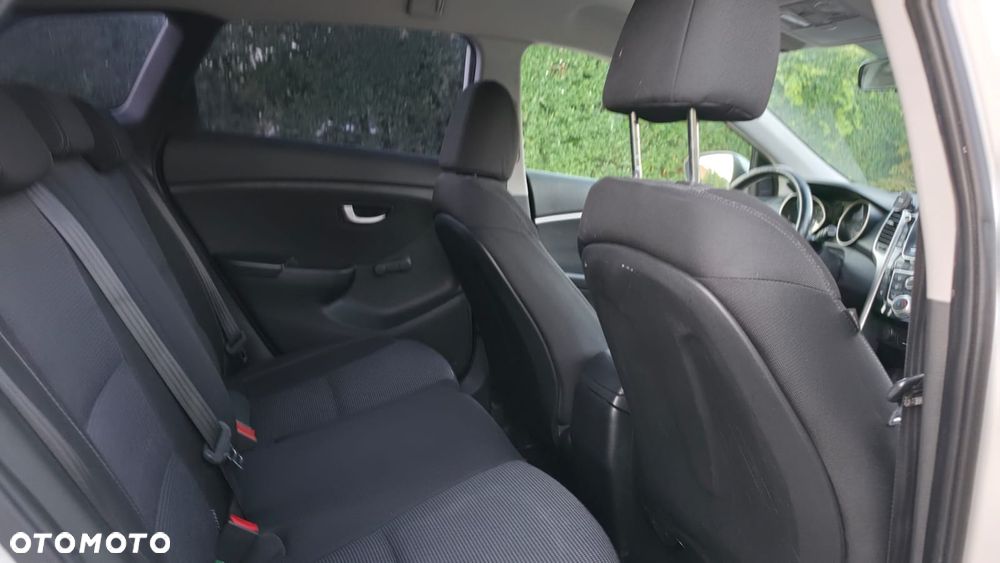 Hyundai i30 i30cw 1.4 Fifa World Cup Edition - 6