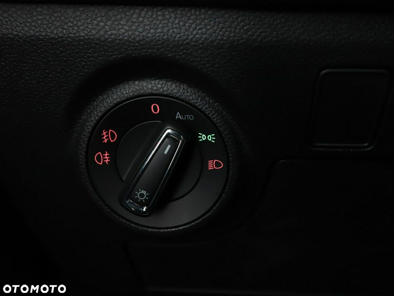 Seat Arona 1.0 TSI OPF DSG FR BEATS - 36