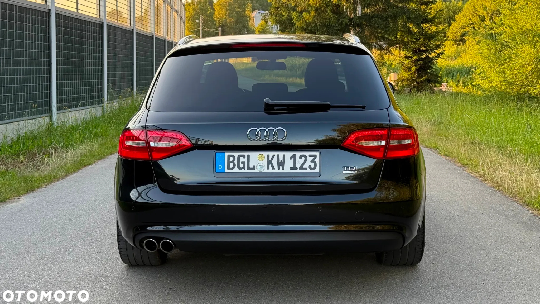 Audi A4 Avant 2.0 TDI DPF quattro S line Sportpaket - 7
