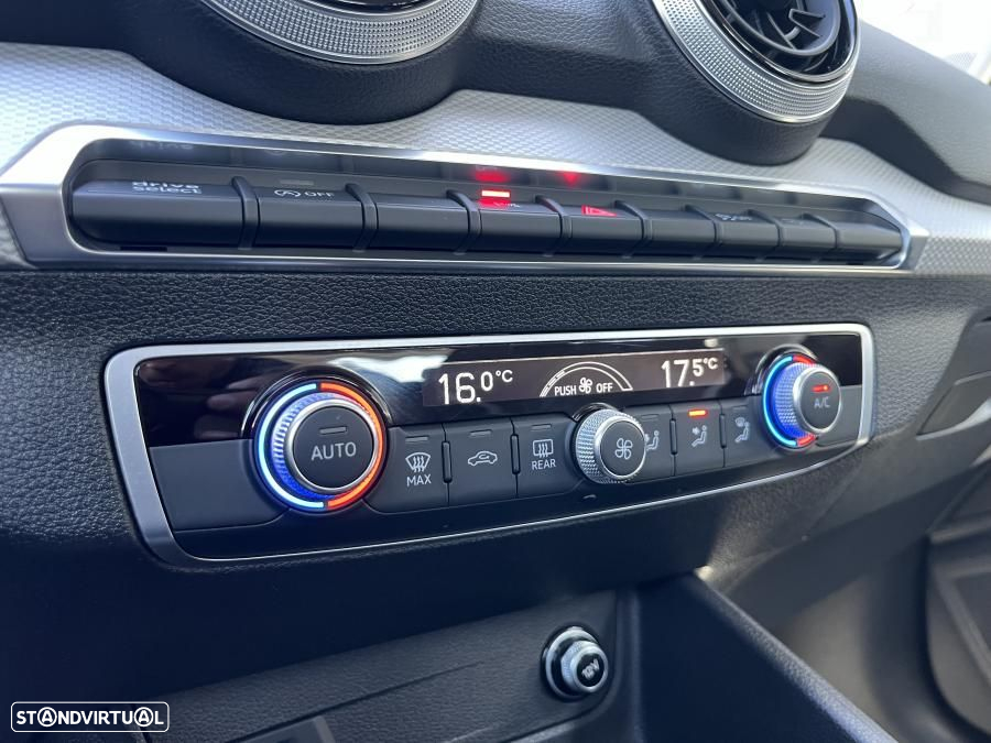 Audi Q2 35 TFSI S line - 24