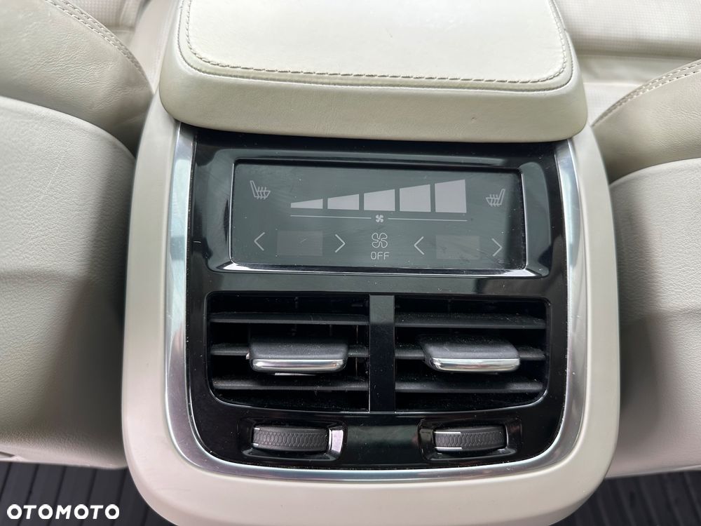 Volvo XC 90 T6 AWD Inscription 7os - 12