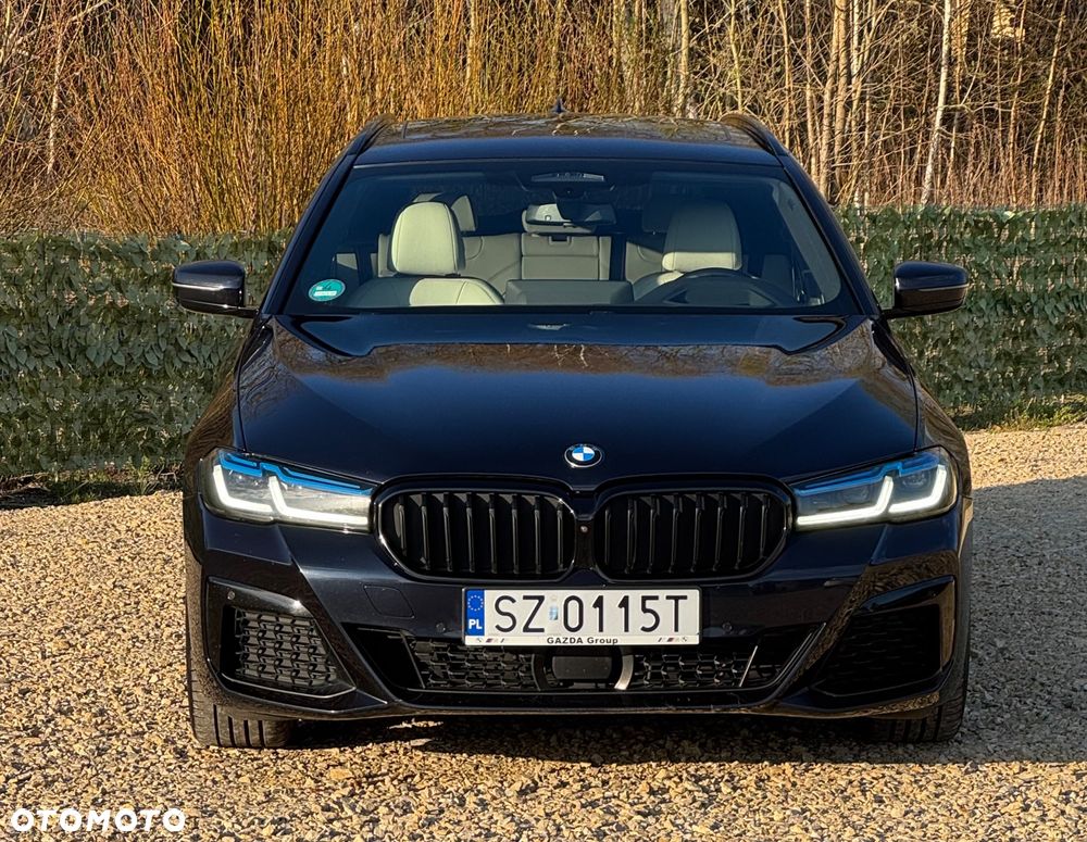 BMW Seria 5 540d xDrive Touring M Sport Edition - 1