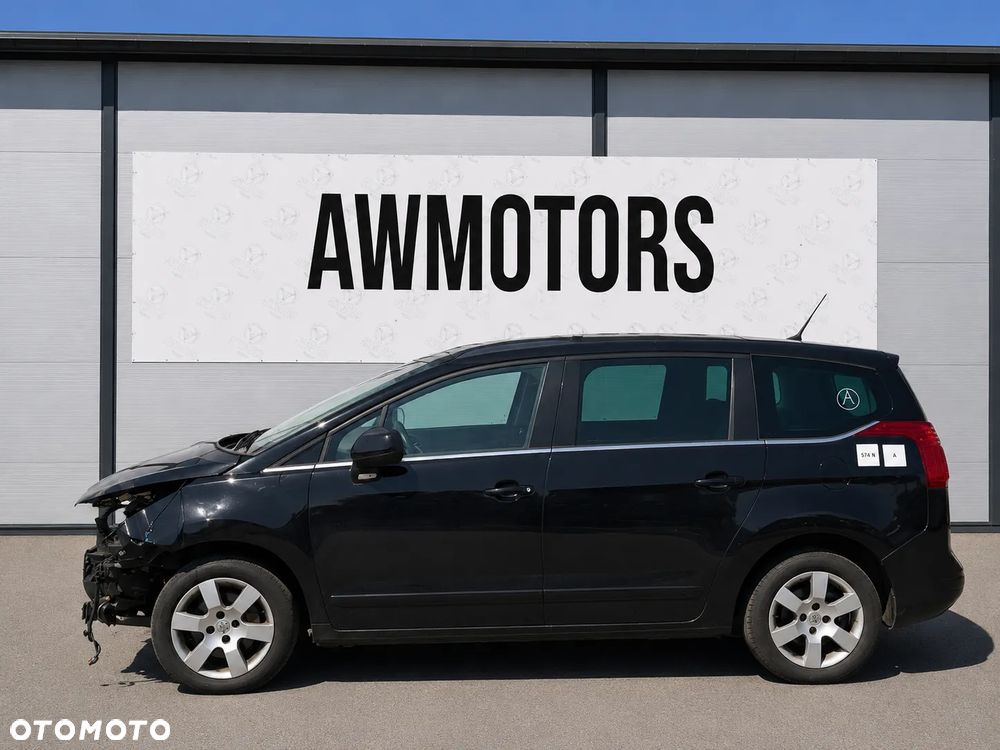 PEUGEOT 5008 2013 *SAMOCHÓD NA CZĘŚCI* 874 N KTV - LAKIER CZARNY PERLA NERA MASKA, LAMPA, DRZWI, LUSTERKO, ZDERZAK, GRILL, BŁOTNIK, KLAPA, BELKA, DESKA, FOTELE, KANAPA, ĆWIARTKA KIEROWNICA, TARCZE, ZACISKI, ZAWIESZENIE, KOMPLETNY PRZÓD, KOMPLETNY TYŁ, LICZNIK, ZEGARY, PRAWE LEWE PRZÓD TYŁ - 4