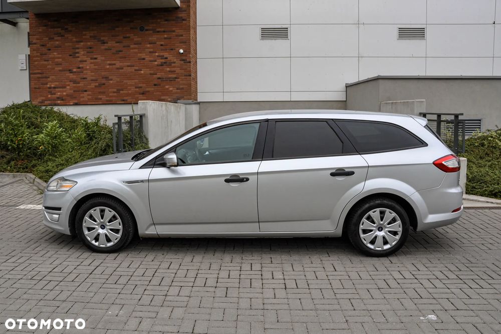 Ford Mondeo SW 2.0 TDCi Trend - 2
