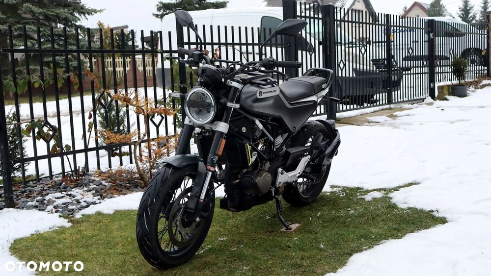 Husqvarna Svartpilen - 17