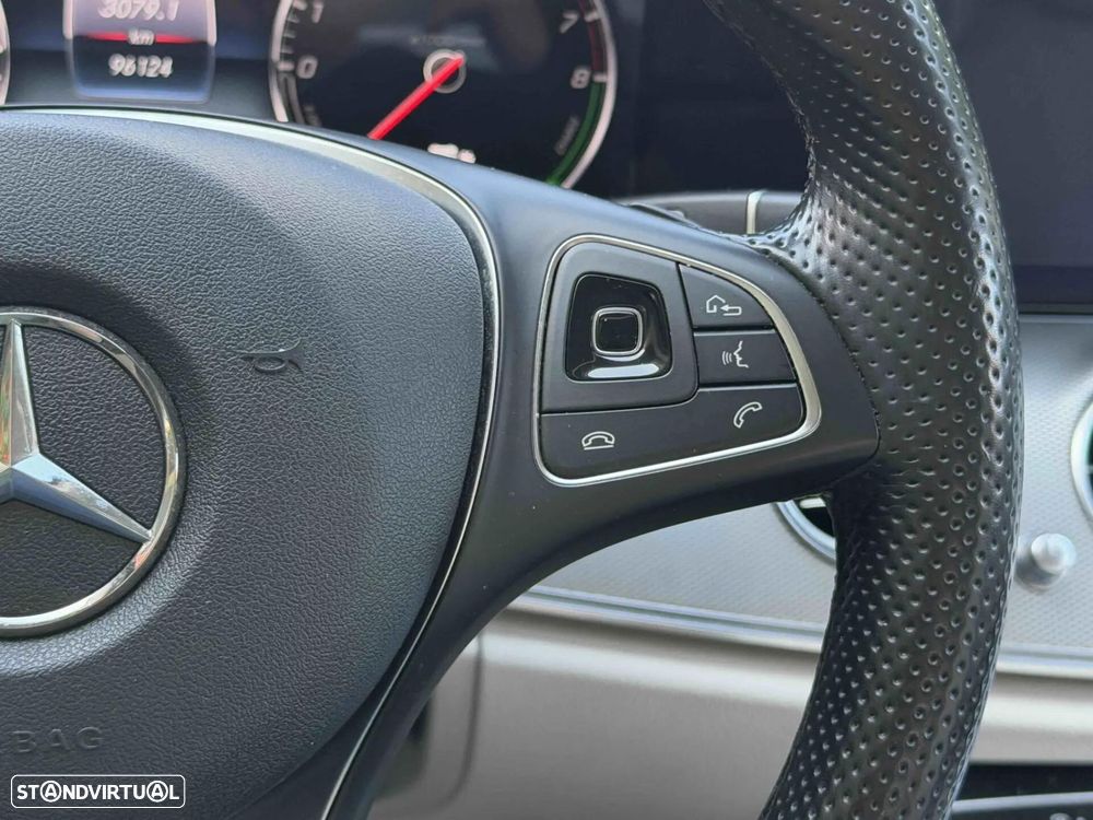 Mercedes-Benz E 350 e Avantgarde+ - 38