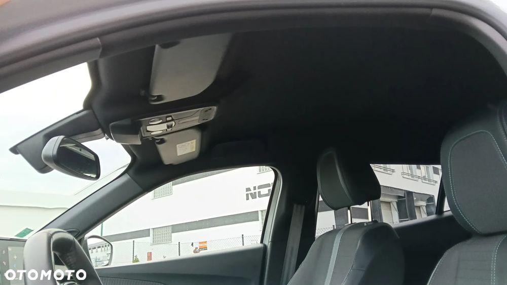 Peugeot 2008 1.5 BlueHDi Allure Pack S&S EAT8 - 29