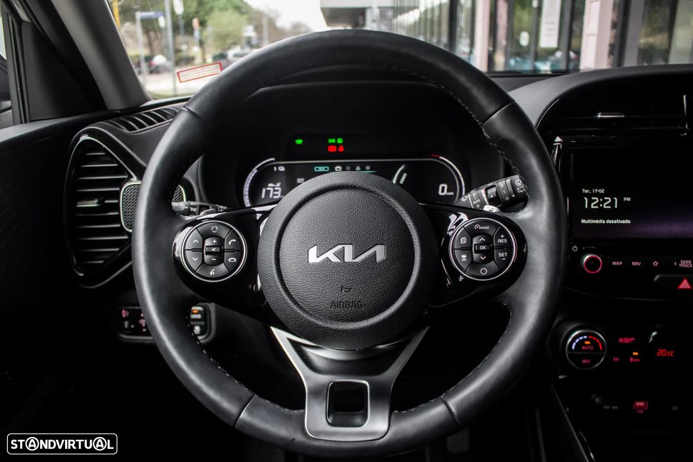 Kia e-Soul Vision - 12