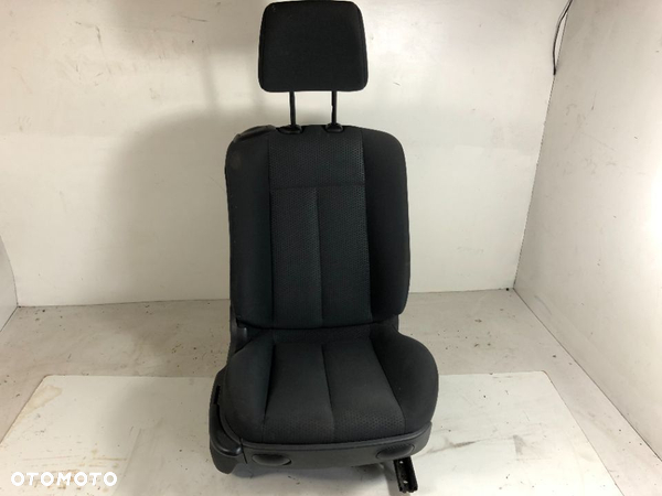 RENAULT MEGANE II CC FOTEL PRAWY