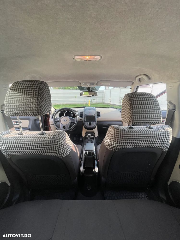 Kia Soul 1.6 DSL Play - 11