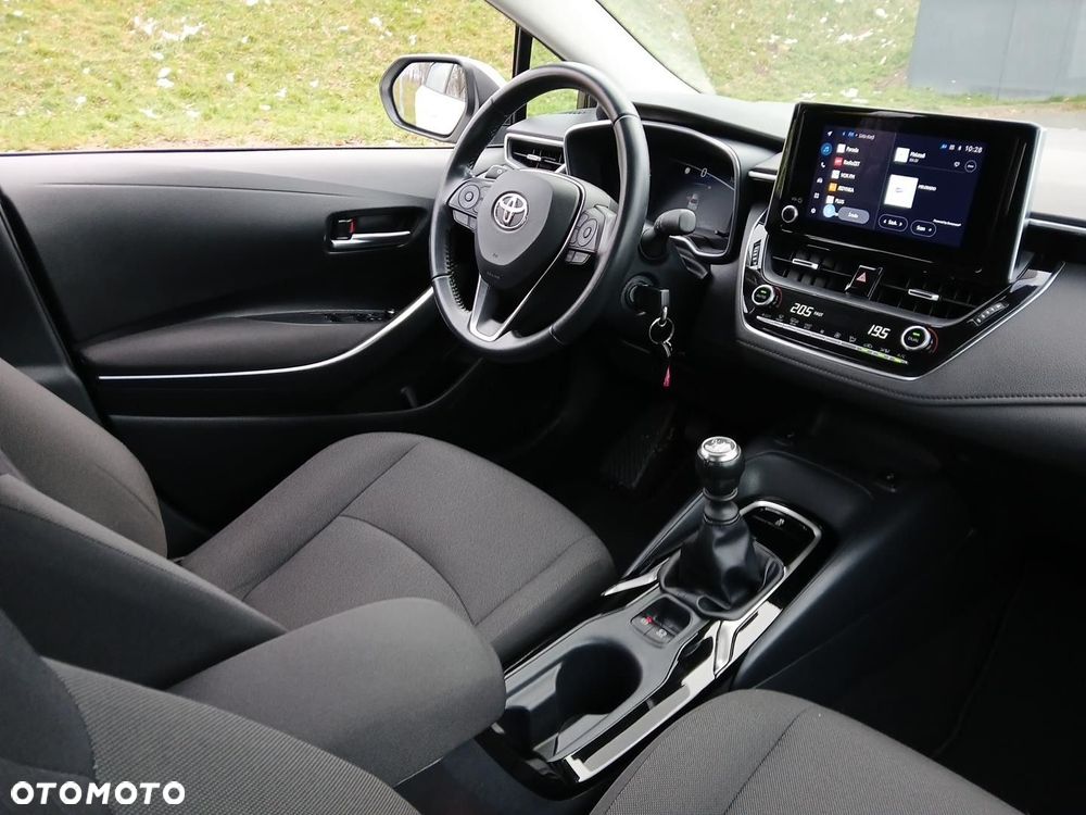 Toyota Corolla - 17