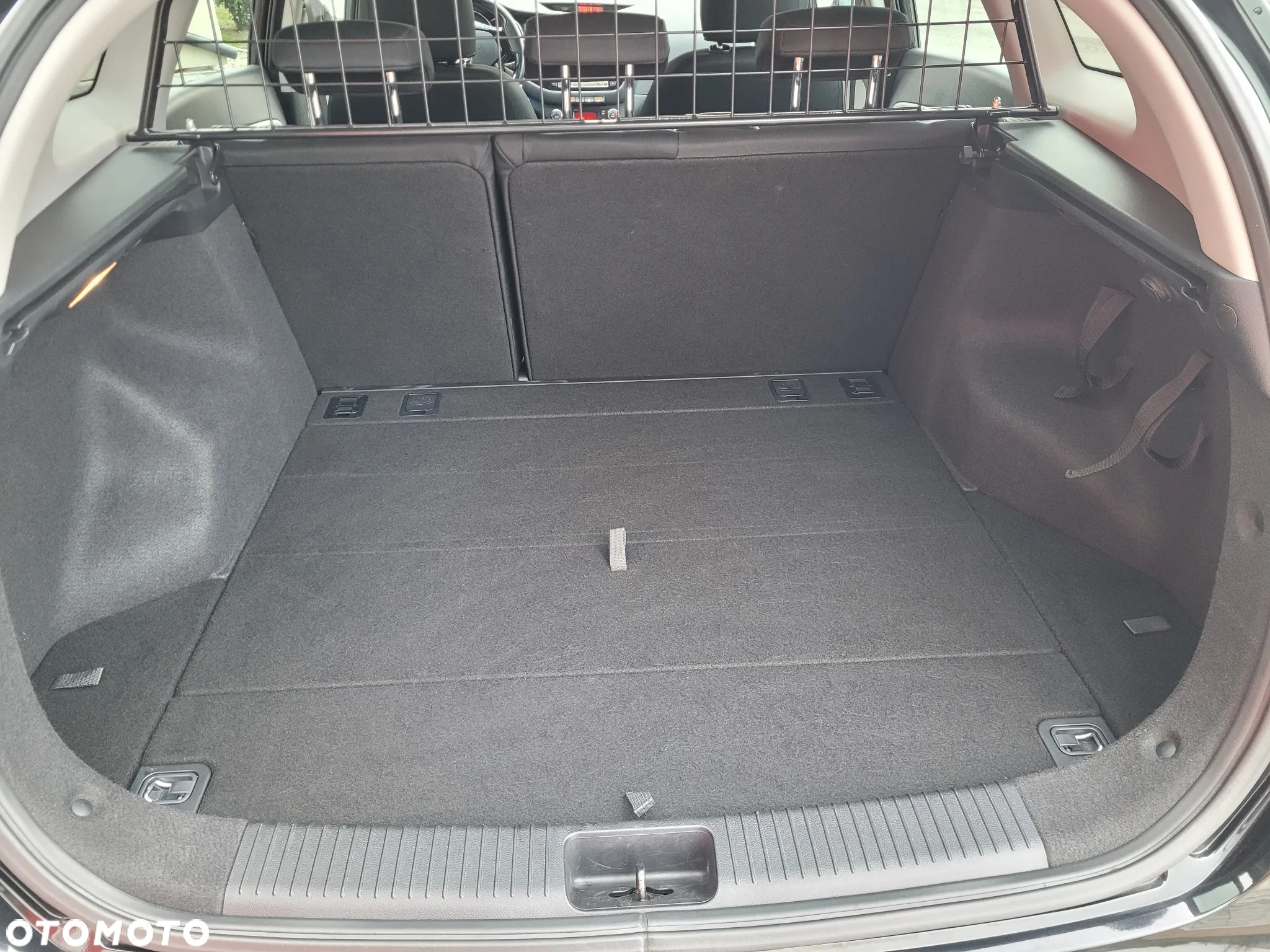 Kia Ceed 1.6 CRDi 128 ISG SW Dream Team Edition - 39