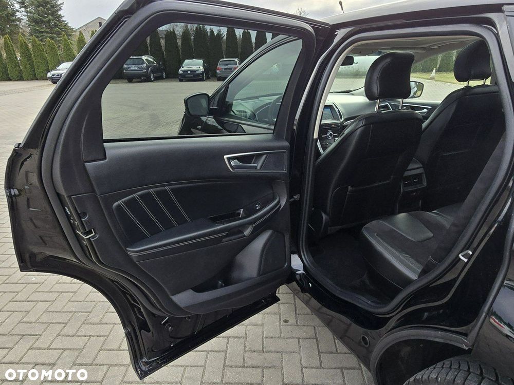 Ford Edge - 18