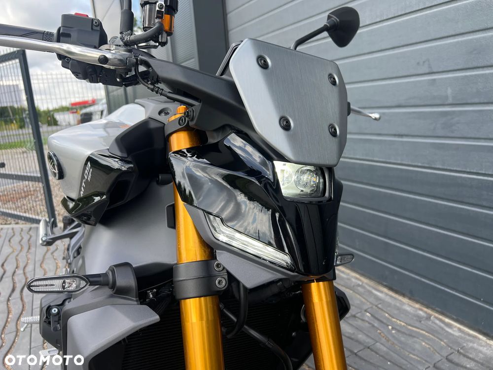 Yamaha MT - 4