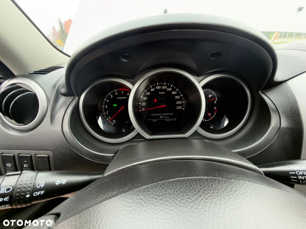 Suzuki Grand Vitara 2.4 Comfort+ - 27