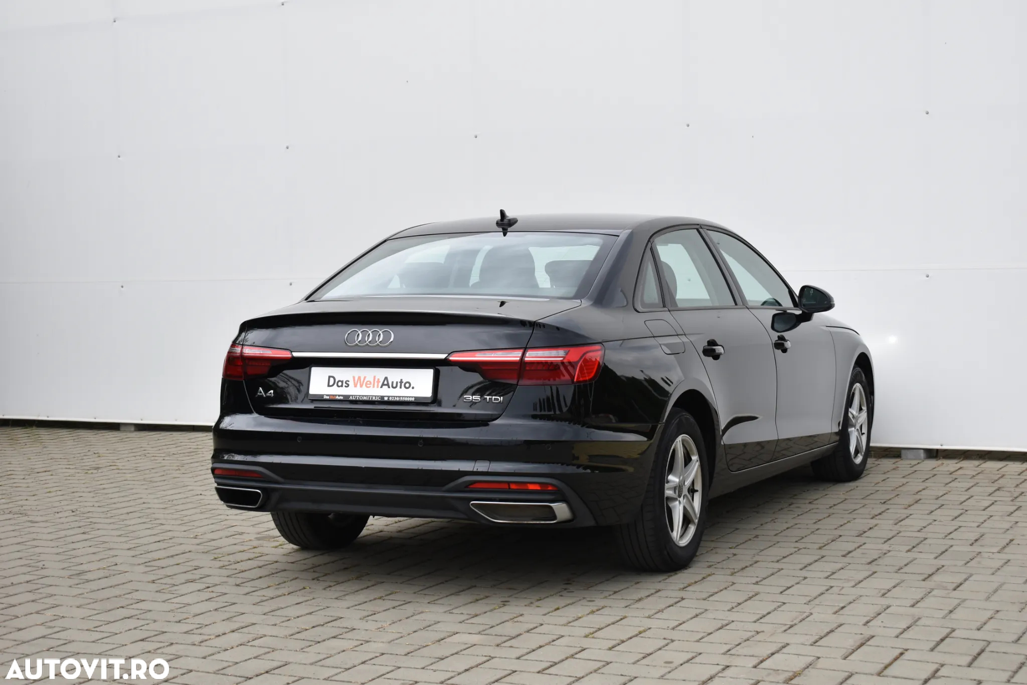 Audi A4 35 TDI S tronic MHEV Basic - 6