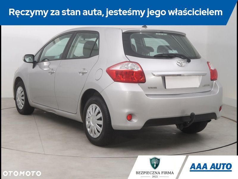 Toyota Auris - 5