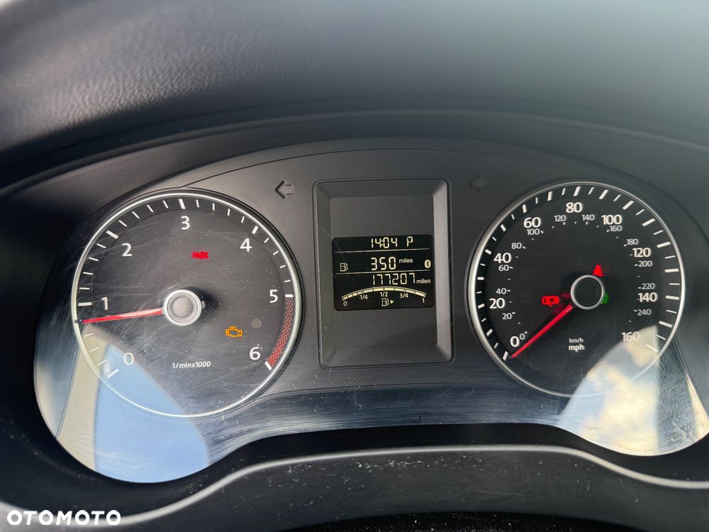 Volkswagen Jetta - 14