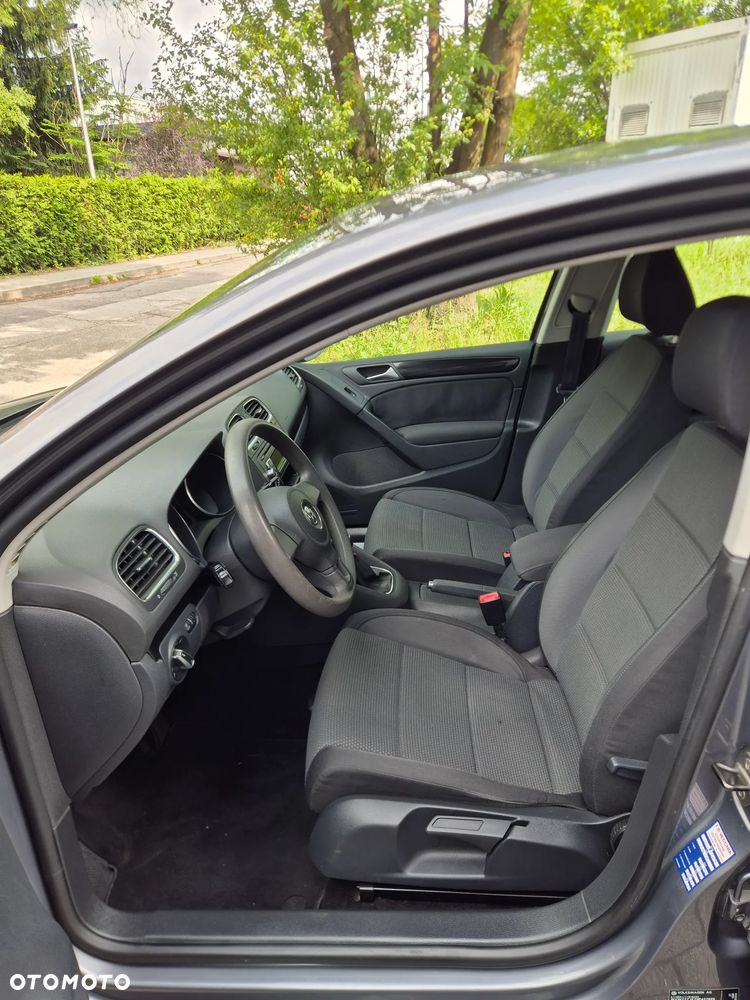 Volkswagen Golf 2.0 TDI DPF Comfortline - 5