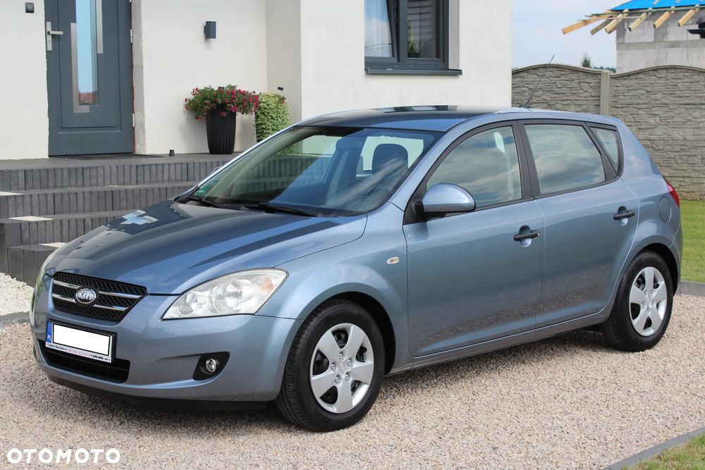 Kia Ceed 1.4 CVVT LX - 1