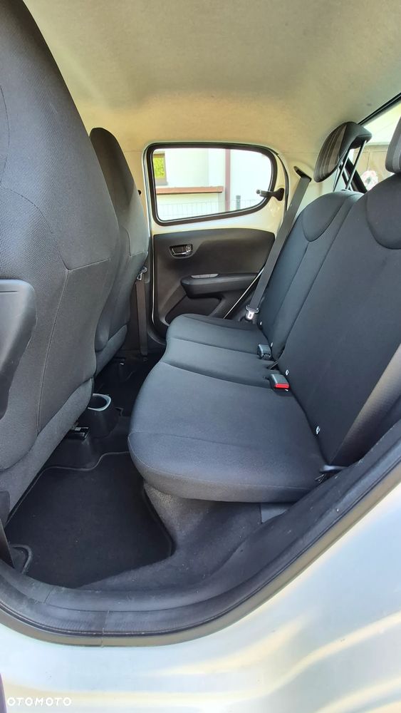 Peugeot 108 VTI 72 Allure - 23