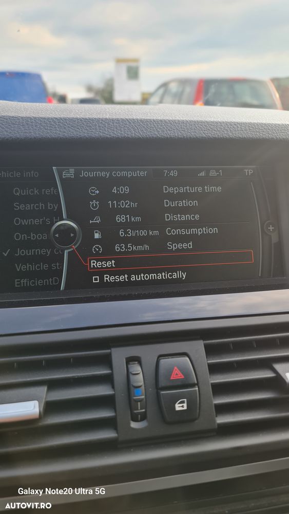 BMW Seria 5 520d - 10
