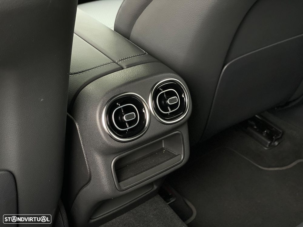 Mercedes-Benz GLC 300 e 4Matic 9G-TRONIC Edition AMG Line - 31